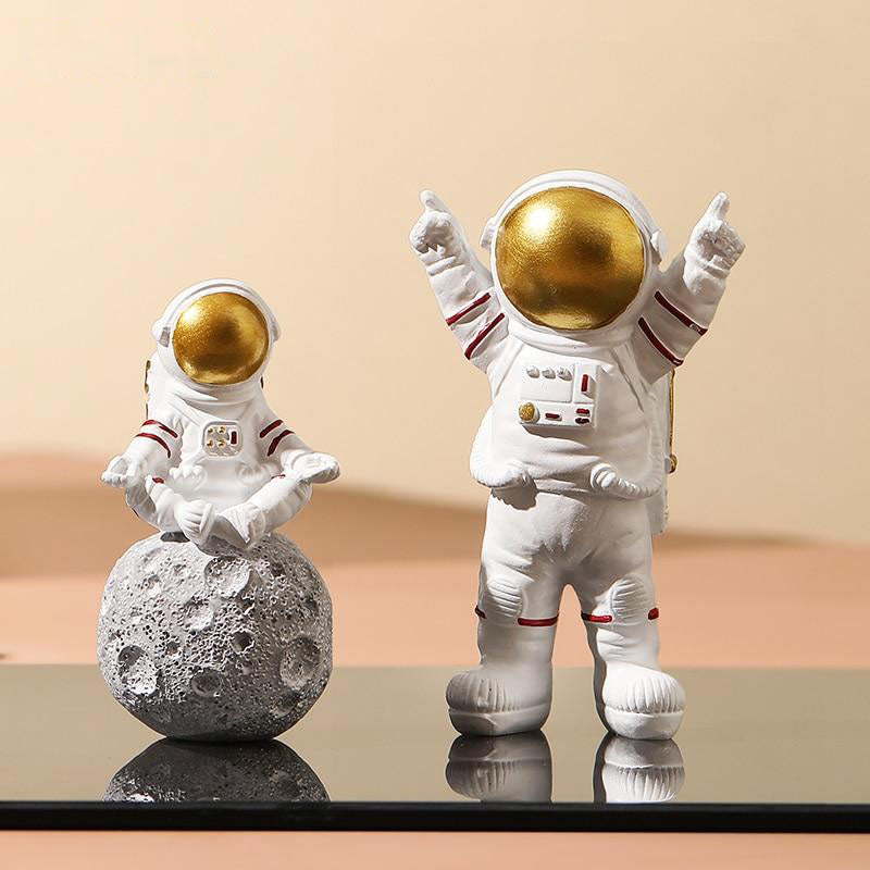 3 Joyful Astronauts Figurines