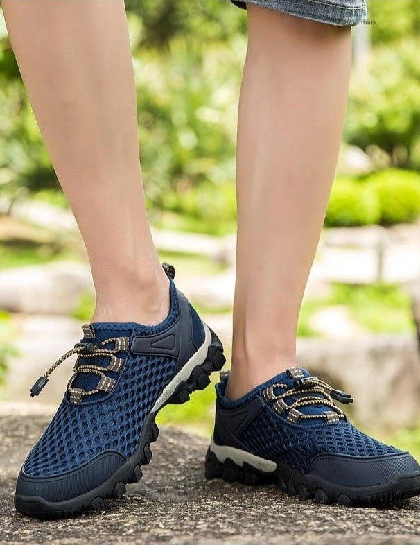 Versatile Quick-Drying Outdoor Shoes